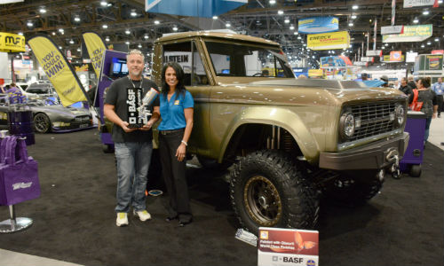 Greg Hillmer, owner of the award-winning 1966 Ford Bronco, and Shefali Cromer, BASF Glasurit Market Segment Manager.