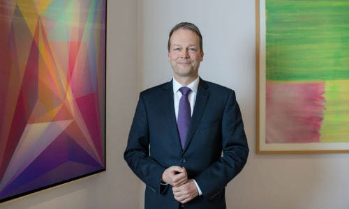 Bloomberg reports that Ton Buechner, CEO of AkzoNobel, has been &ldquo;jolted into dealmaking&rdquo; as a way of fighting off the PPG bid that recently surfaced.
