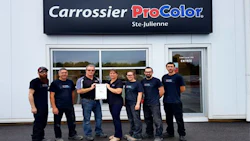 Carrossier ProColor Sainte-Julienne is now certified Clé Verte Platinum. Clé Verte is a voluntary environmental certification program providing automotive service centres with the opportunity to obtain recognition for the environmental methods they employ.