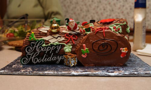 images_1.Collision-Repair-Mag_Yulelog_LG