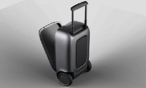 The new autonomous suitcase from 90 Fun, the Puppy 1.