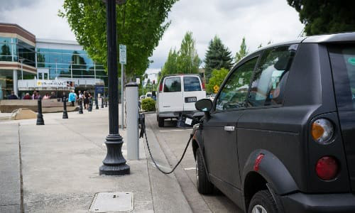 The Ministry of Ontario's $5 million investment will help pay for more than 650 new in charging stations.