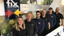 The Fix Auto Charlesbourg South team.