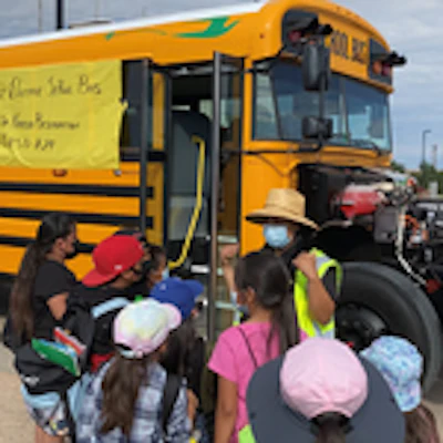 Blue_Bird_Electric_Bus_Chinle_USD_Youth_Day_Navajo_Reservation_09-2022