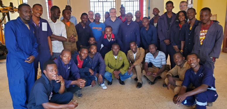 Kenya 2-lg