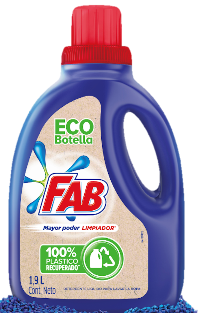 De acuerdo con Unilever, la empresa utilizará mensualmente 6,5 toneladas de material reciclado para la producción de los nuevos envases.