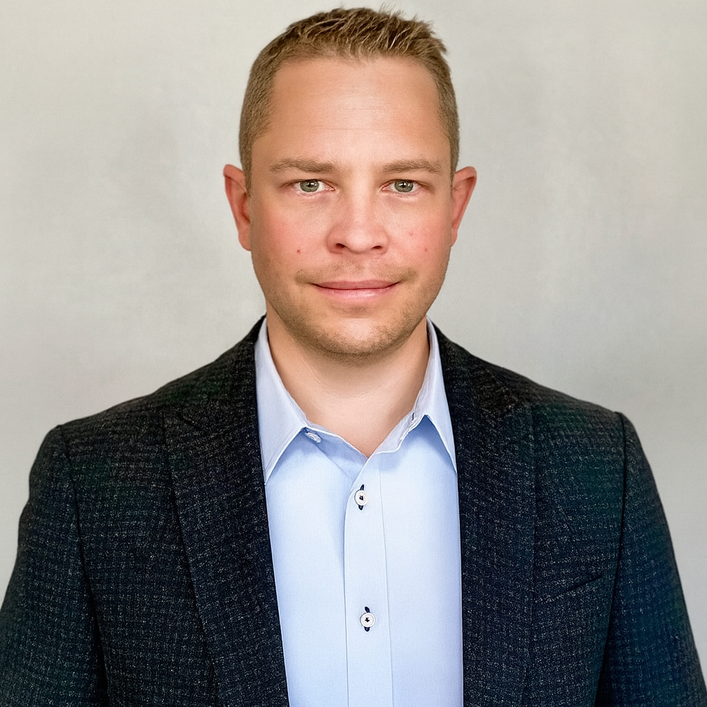 Ryan Kunisch Headshot