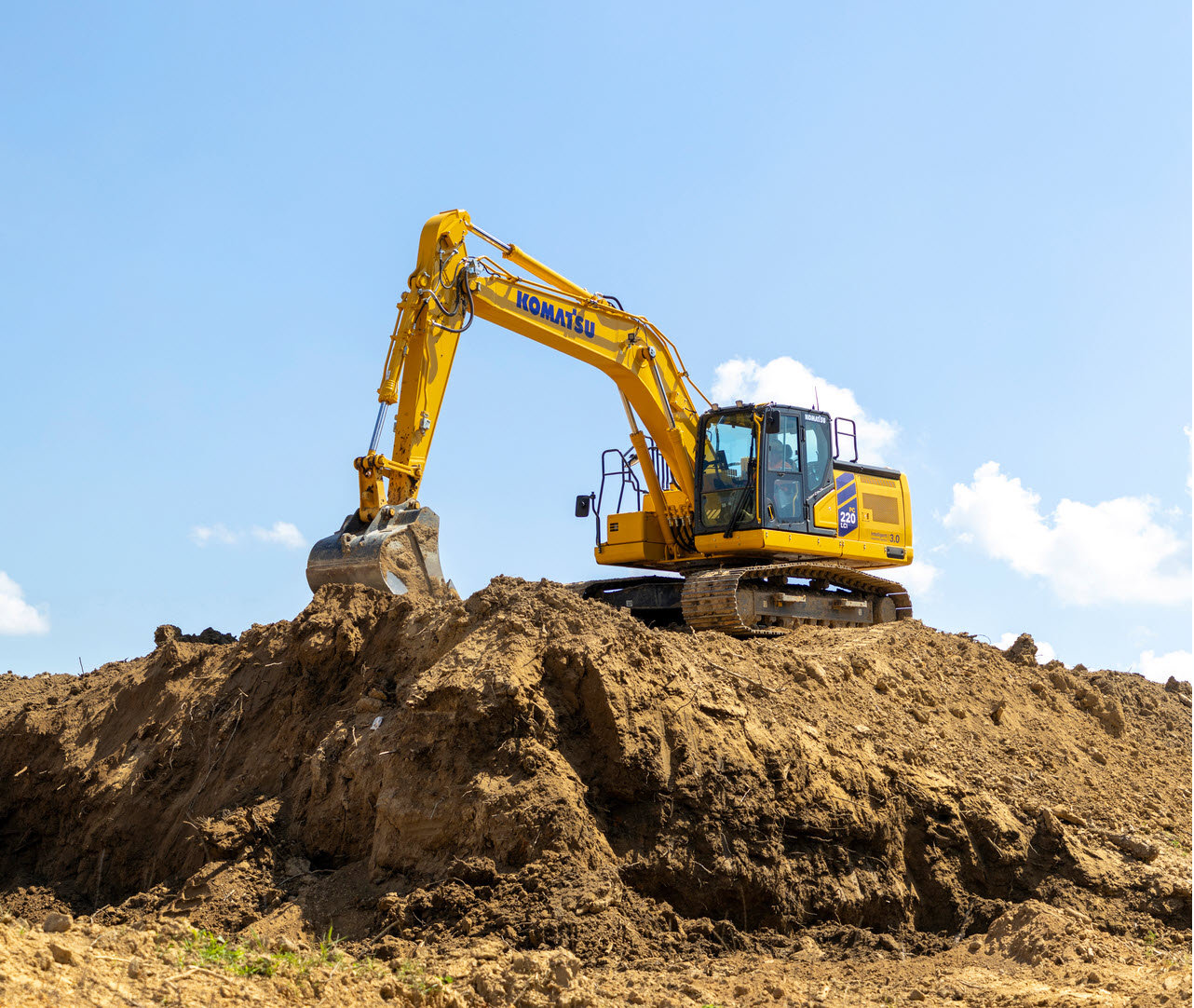 Excavator Pc220 L Ci Warrior Al Ds 250715 Img 0471 social Media Fixed Height