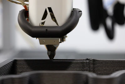 Duqueine Automotive and Caracol AM recently partnered on a project that could reshape how cure tools are made for composite components