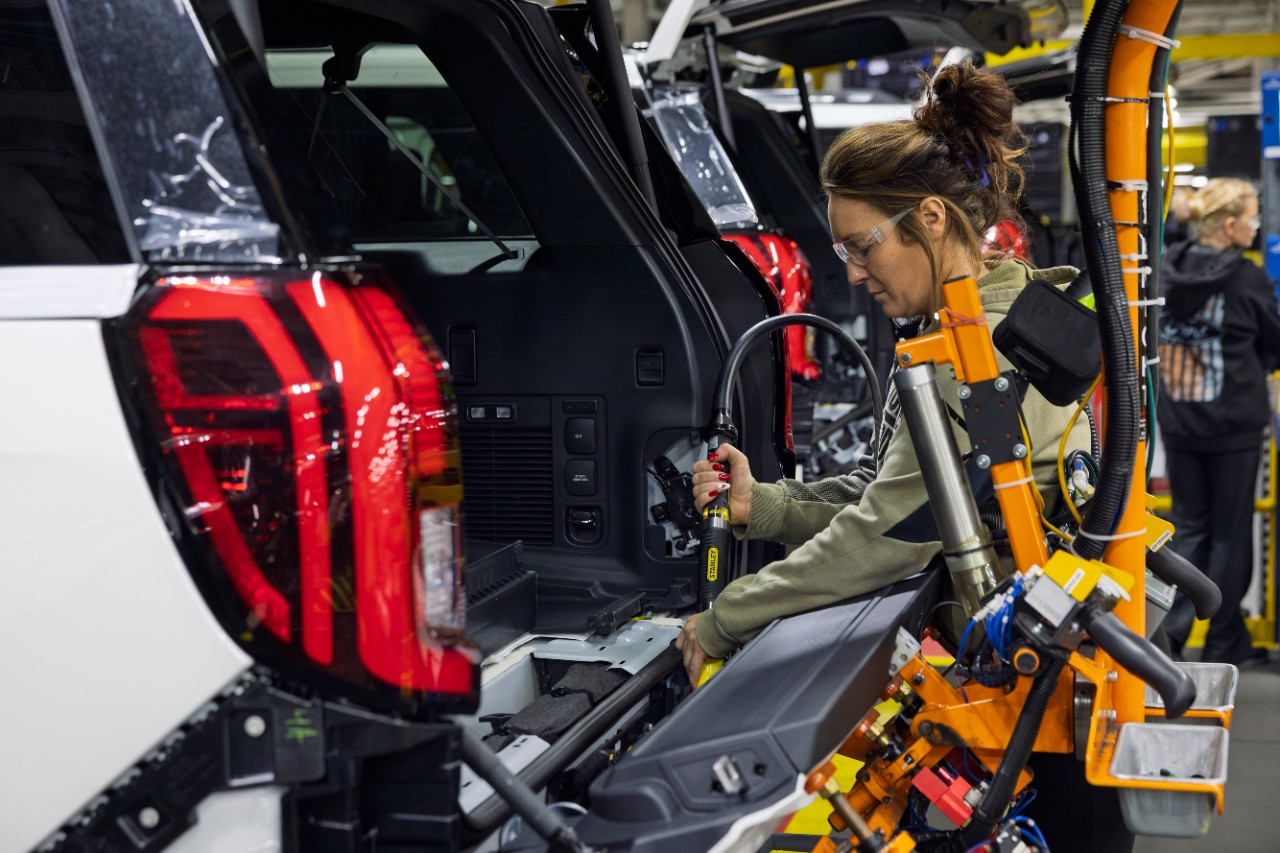 Expedition manufacturing at Ford's Kentucky Truck Plant.