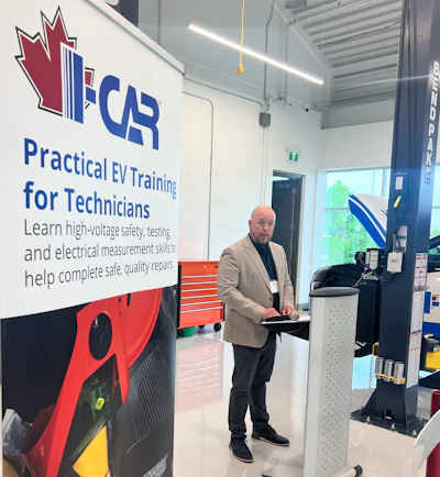 Scott Sinclair, I-CAR Canada's business development manager